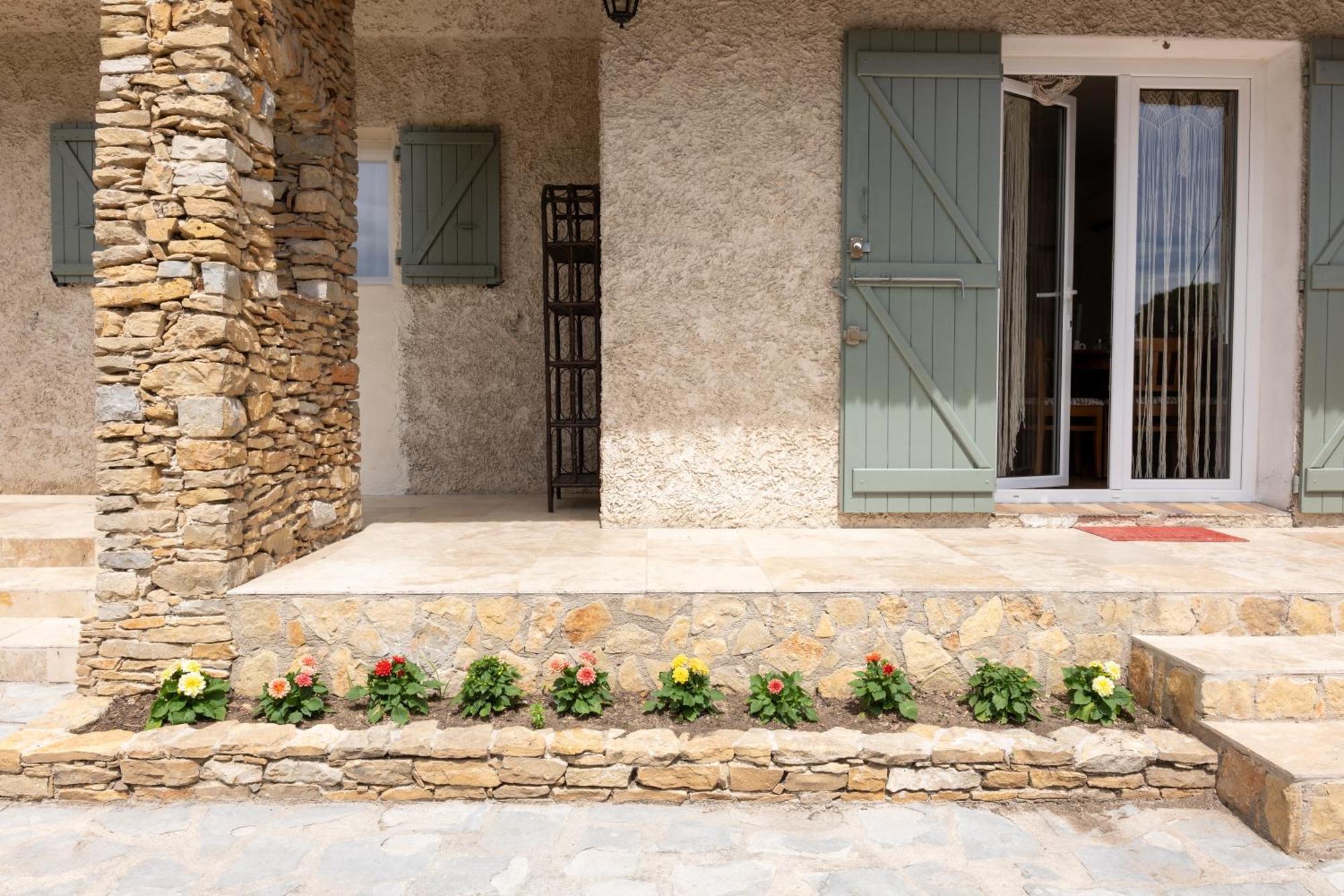 La Family - Sleep In La Ciotat Apartment Exterior photo